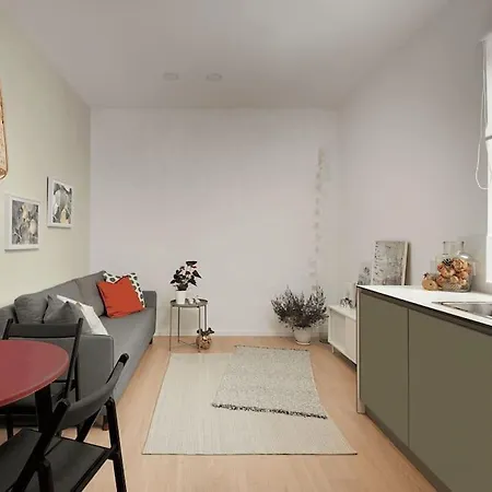 Trendy Urban Nest - Center Apartment