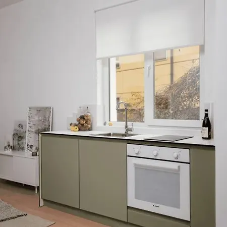 Trendy Urban Nest - Center Apartment *